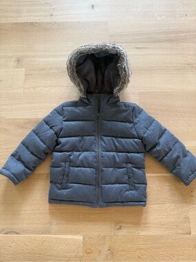Janie and Jack Gray Quilted Hooded Puffer Jacket with Faux-Fur Trim - Sz 5-6
